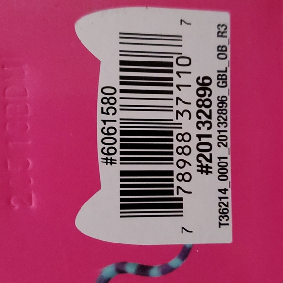 Gabby's Dollhouse Kitty Fairy's Garden Treehouse. Never opened. - Picture 4 of 8